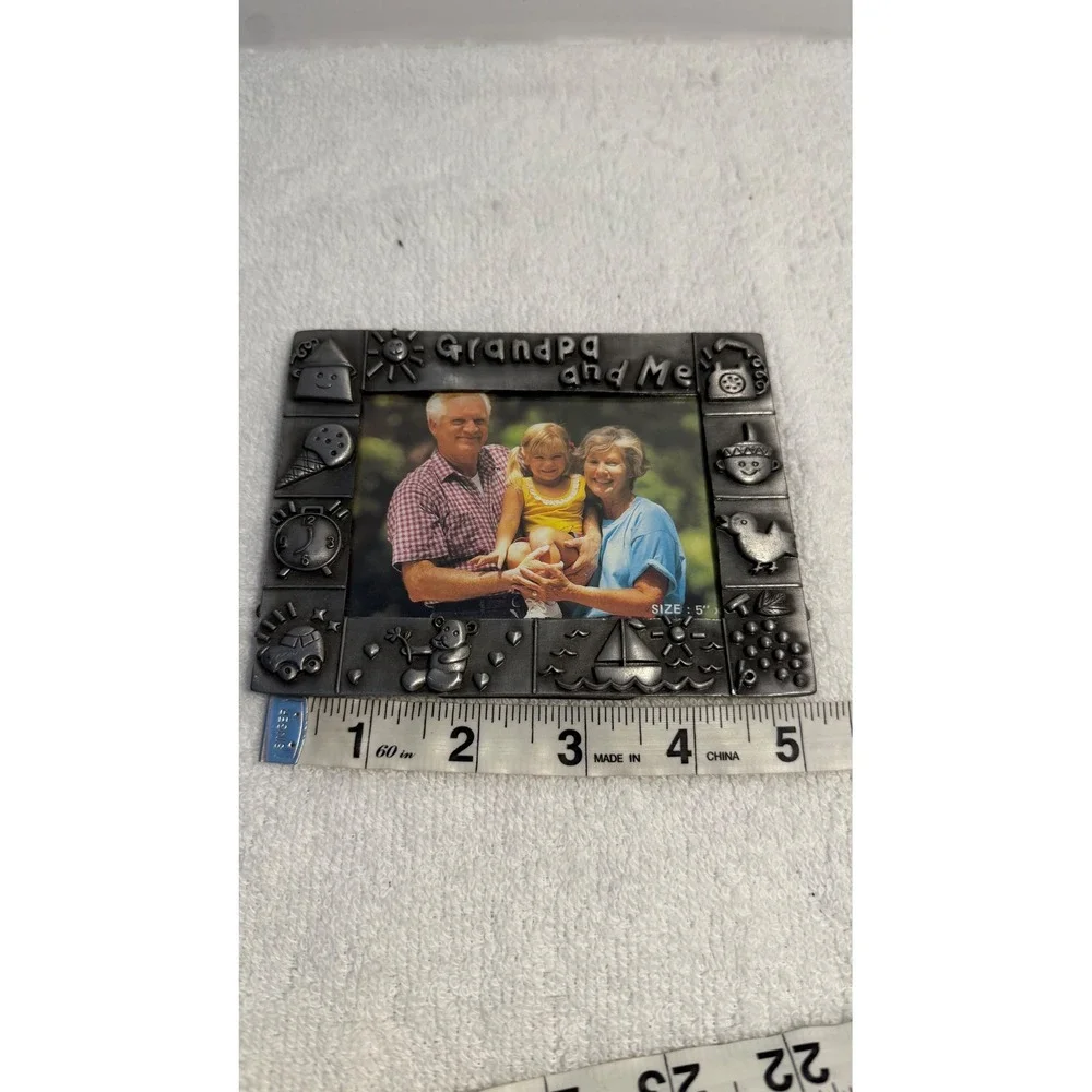 Grandpa and Me Pewter Tone Metal Picture Frame Embossed‎ Icons 5x4 Vintage Style